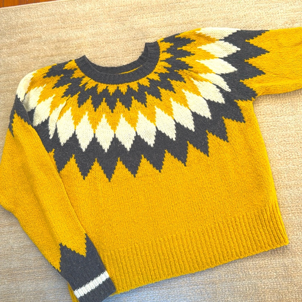 WORN ONCE! Like new! Super soft sweater